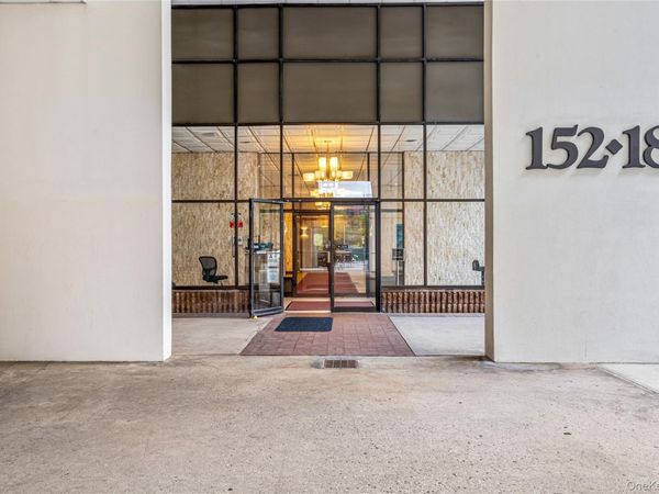 152-18 Union Turnpike, Unit 8S, Flushing, NY 11367