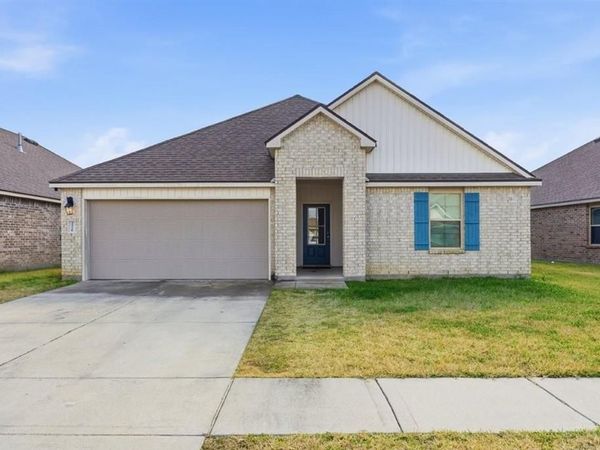 2218 Michele Court, Lake Charles, LA 70607