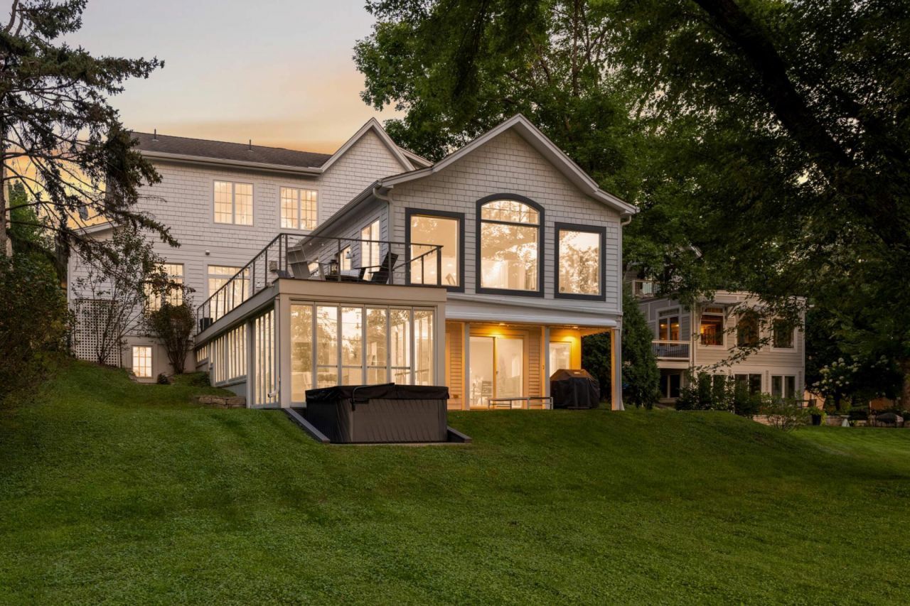 6008 Halifax Avenue S Edina, MN 55424