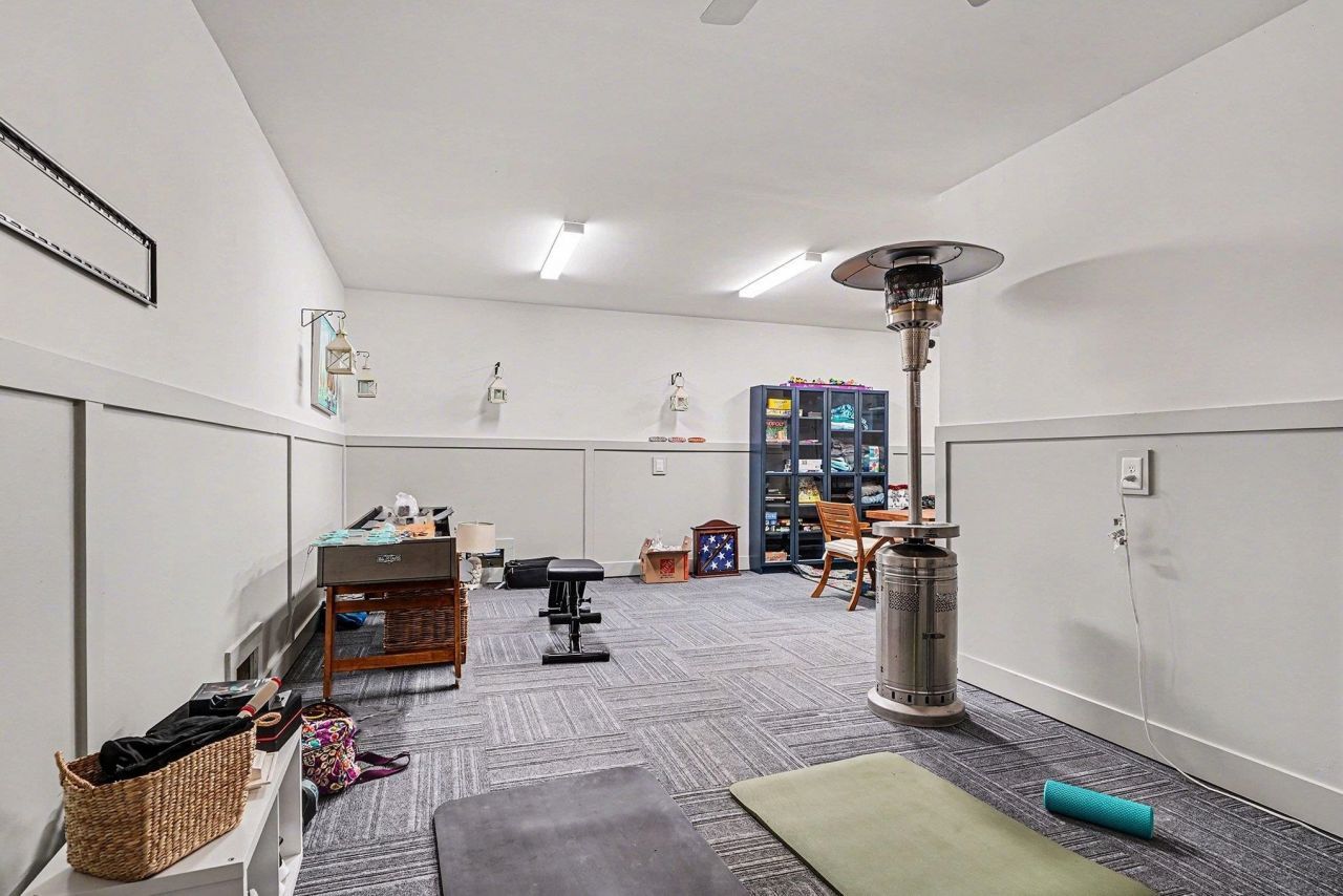 244 Gloucester Way Photo 34