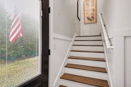 244 Gloucester Way photo 4