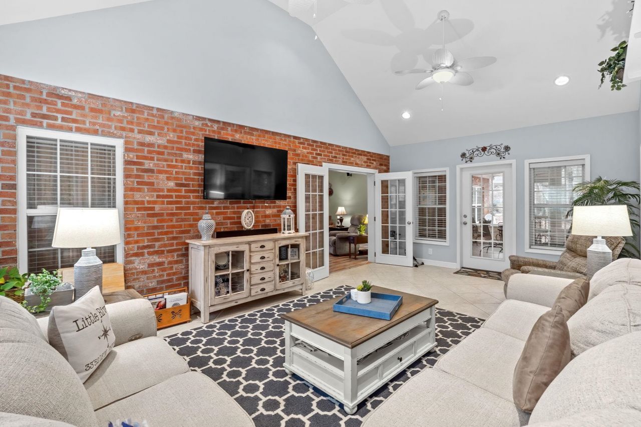 2977 Woodberry Ct. Photo 14