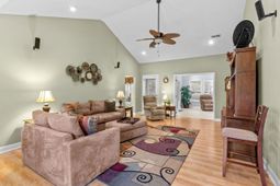 2977 Woodberry Ct. photo 4