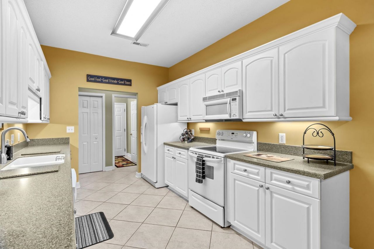 2977 Woodberry Ct. Photo 7