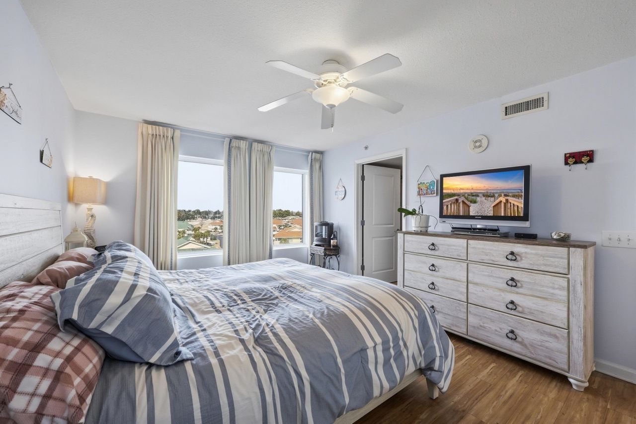 1819 N North Ocean Blvd. Photo 16