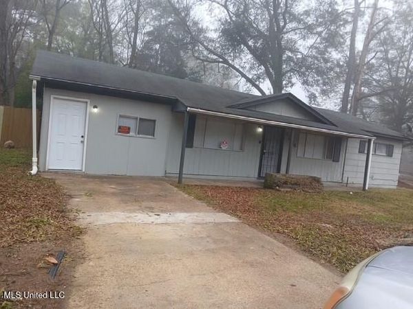 3264 Suncrest Drive, Jackson, MS 39212