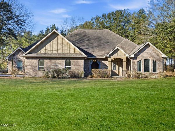 20401 Farm Road, Vancleave, MS 39565