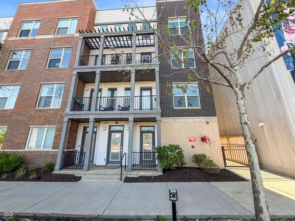 727 N Illinois Street, UNIT 208, Indianapolis, IN 46204