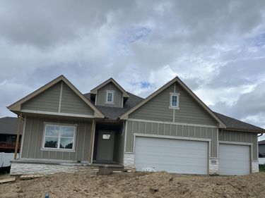 1828 SYCAMORE Street, COUNCIL BLUFFS, IA 51503