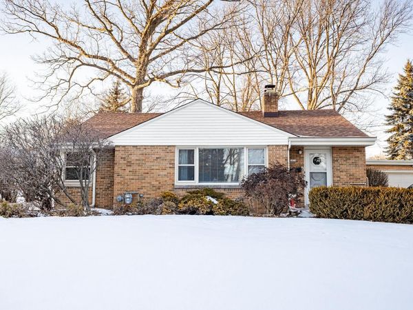 8824 W Harrison AVENUE, West Allis, WI 53227