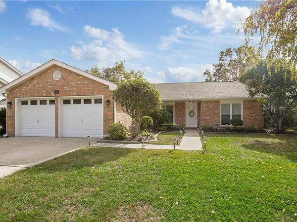 122 CEDARWOOD Drive, Slidell, LA 70461