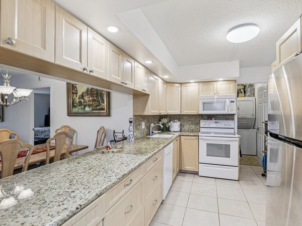 250 NW 67th Street, Unit 119, Boca Raton, FL 33487