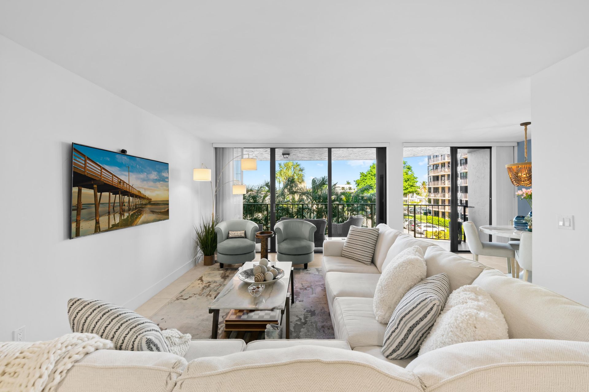 859 Jeffery Street, Unit 306, Boca Raton, FL 33487 Photo