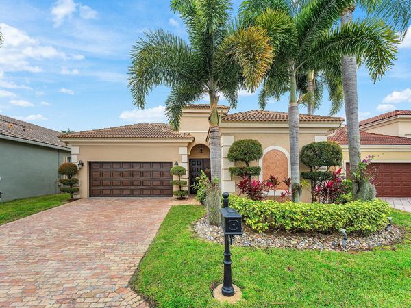 5827 Via De La Plata Circle, Delray Beach, FL 33484
