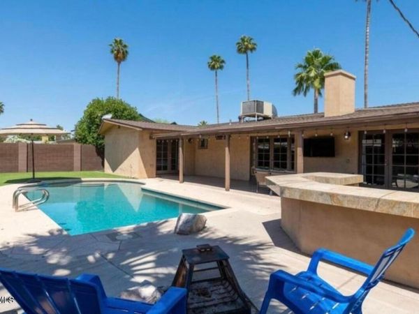225 E Minton Drive, Tempe, AZ 85282
