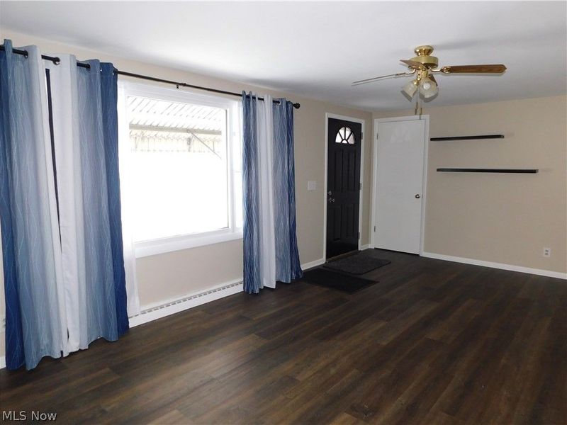 726 Warren Street SW, Massillon, OH 44647 Photo 3