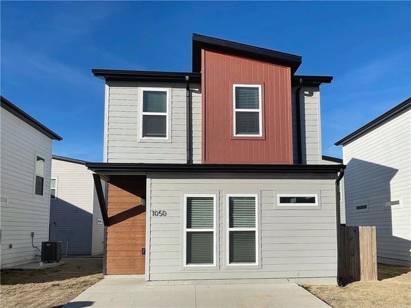 1050 Indiana Avenue , Bentonville, AR 72713