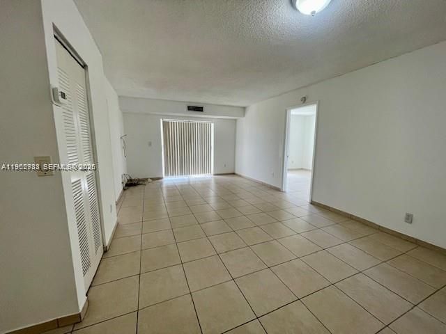 8260 SW 210th St , Unit 311, Cutler Bay, FL 33189 Photo