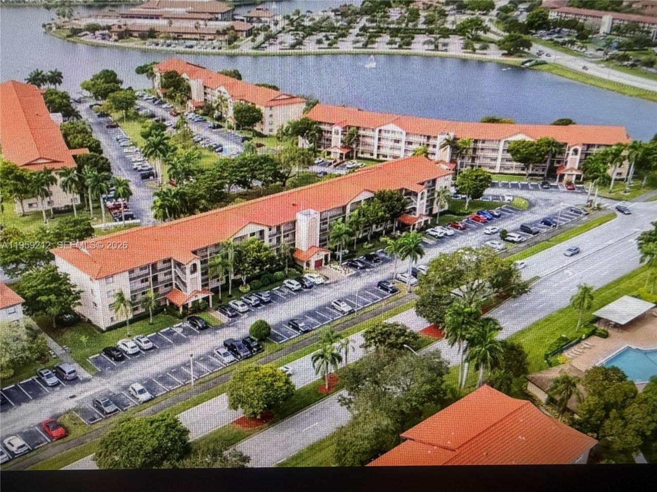 1100 SW 130th Ave, Unit 401H, Pembroke Pines, FL 33027 Photo