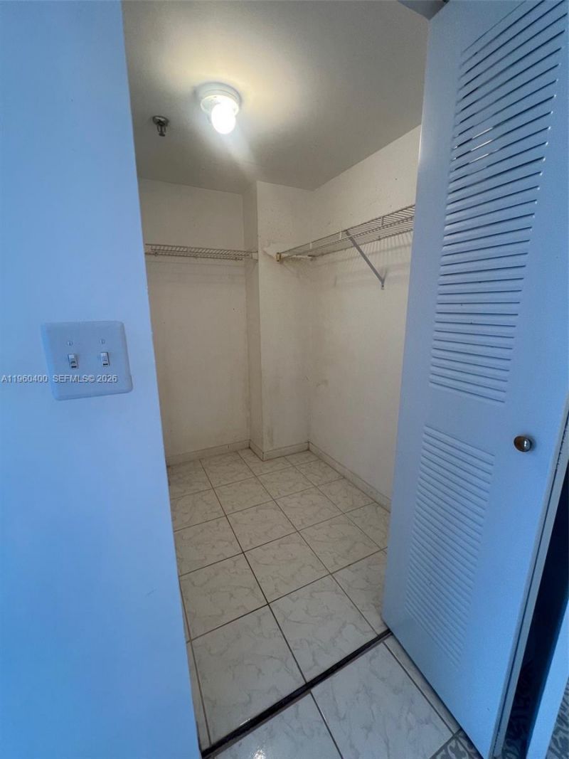 9156 Collins Ave, Unit 502, Surfside, FL 33154 Photo