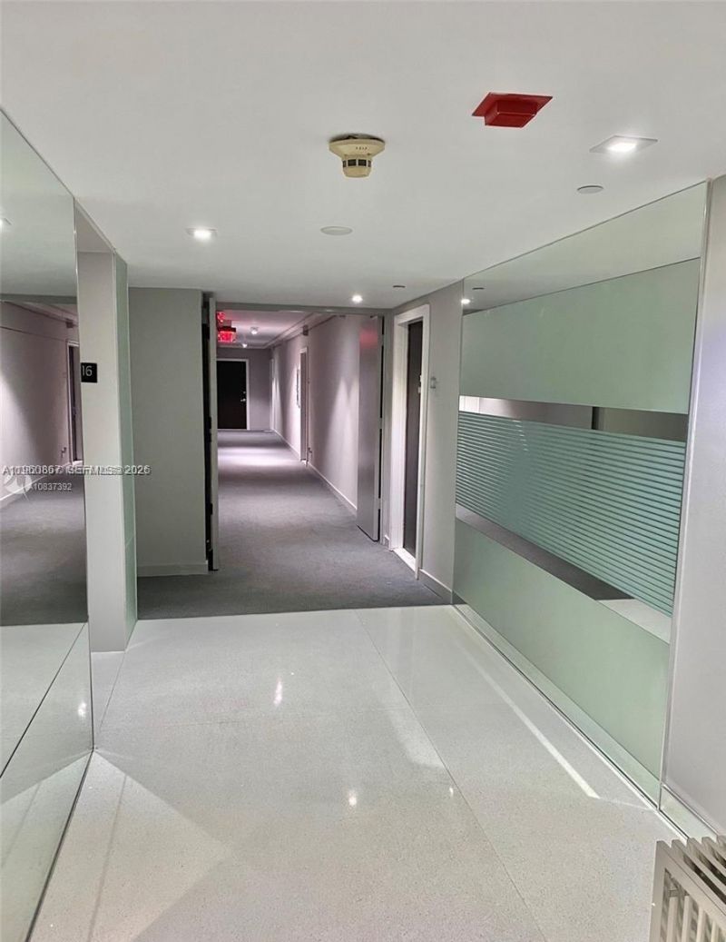 20301 W Country Club Dr , Unit 1425, Aventura, FL 33180 Photo