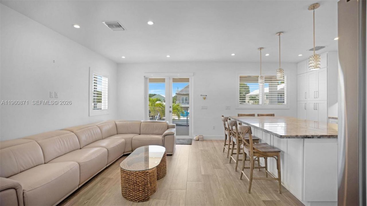 410 Bowie Ln , Key Largo, FL 33037 Photo