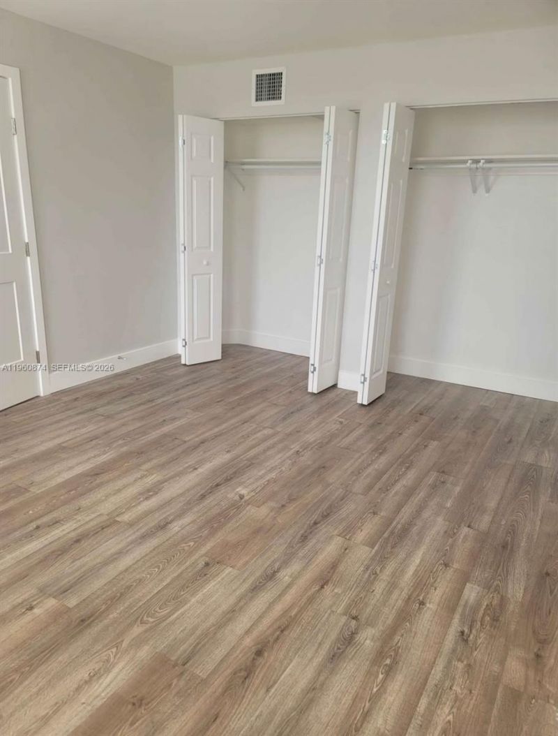 1680 NE 191st St, Unit 410-2, Miami, FL 33179 Photo