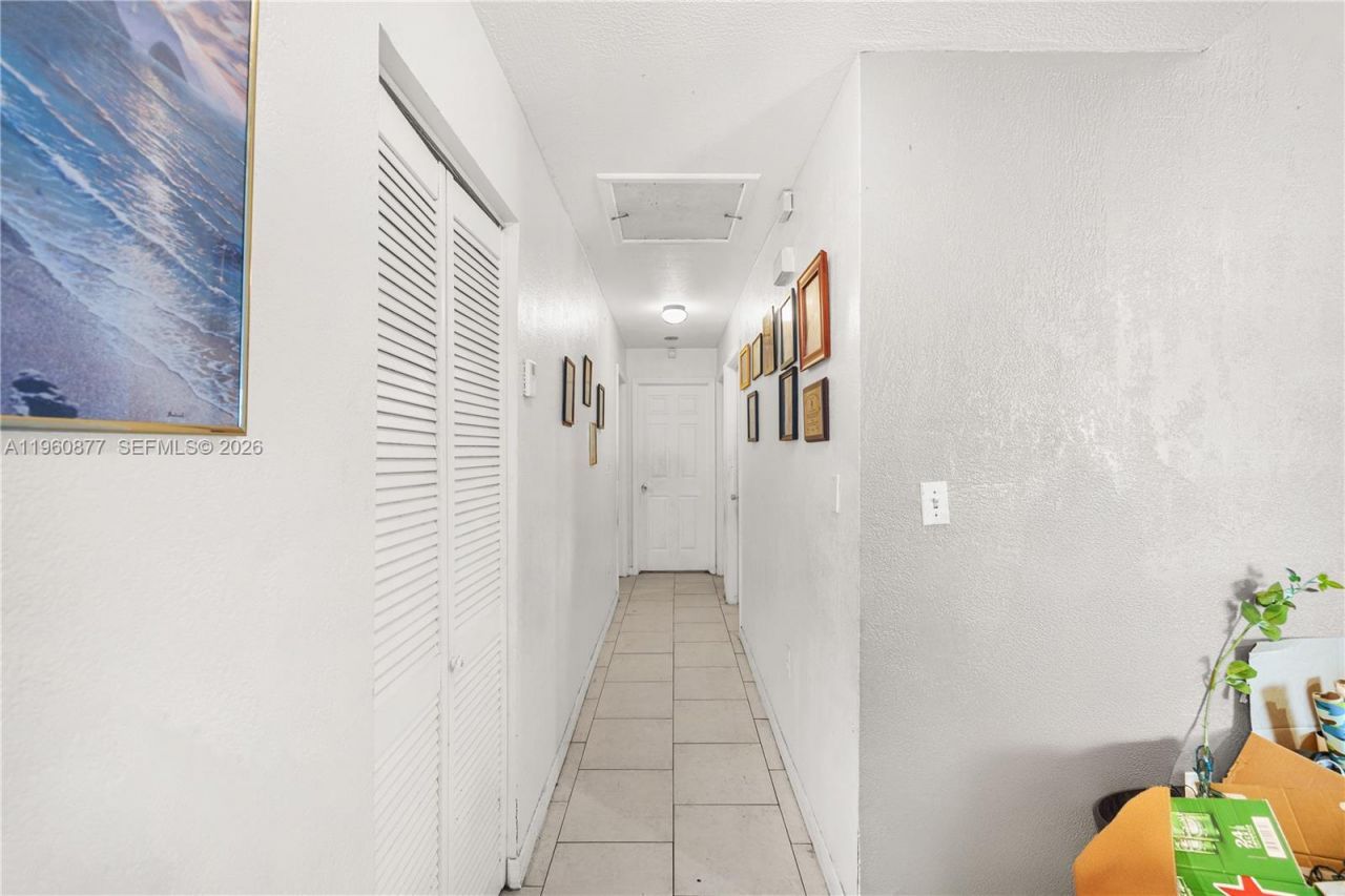 16216 SW 304th Ter, Homestead, FL 33033 Photo