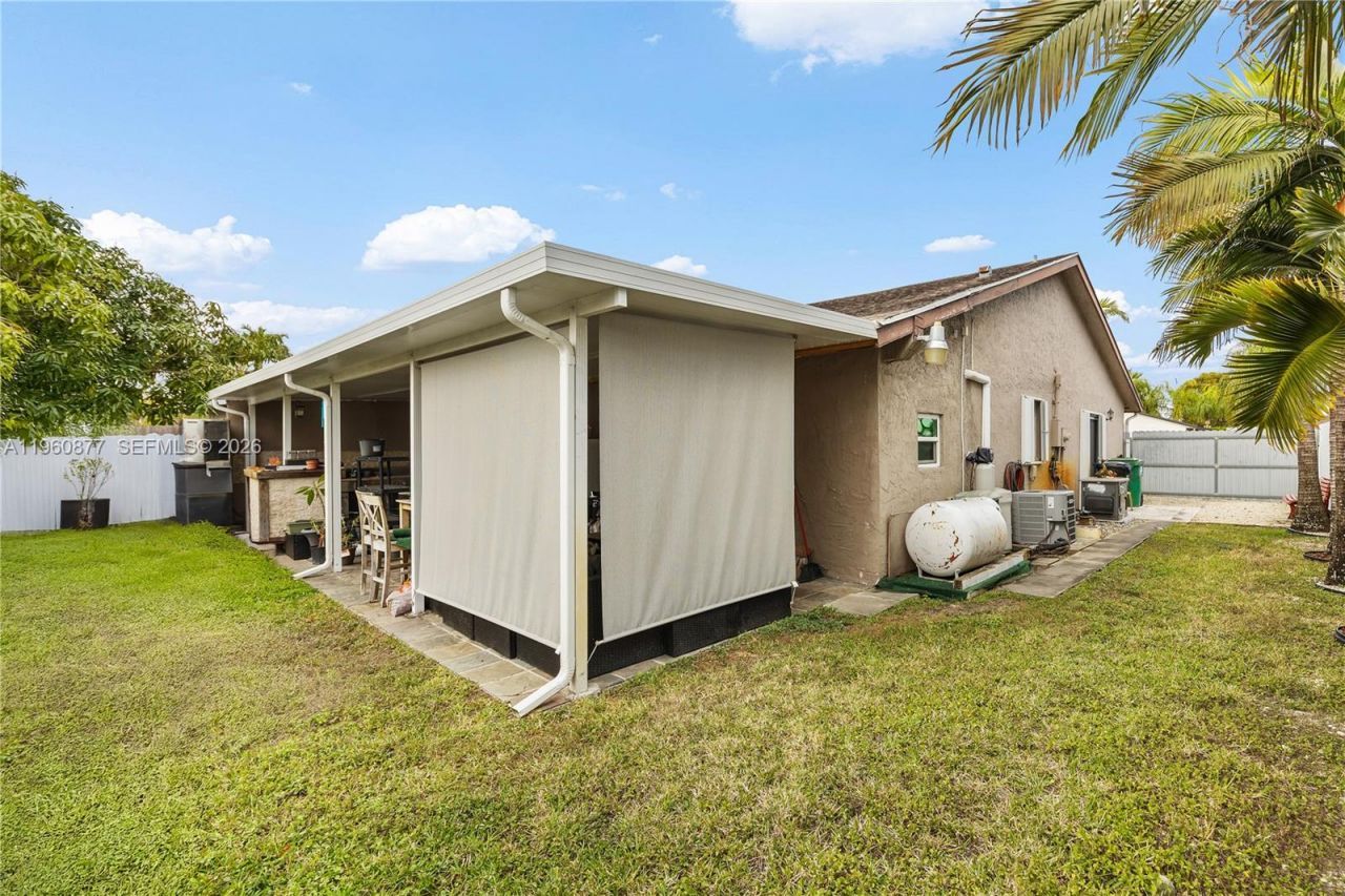 16216 SW 304th Ter, Homestead, FL 33033 Photo