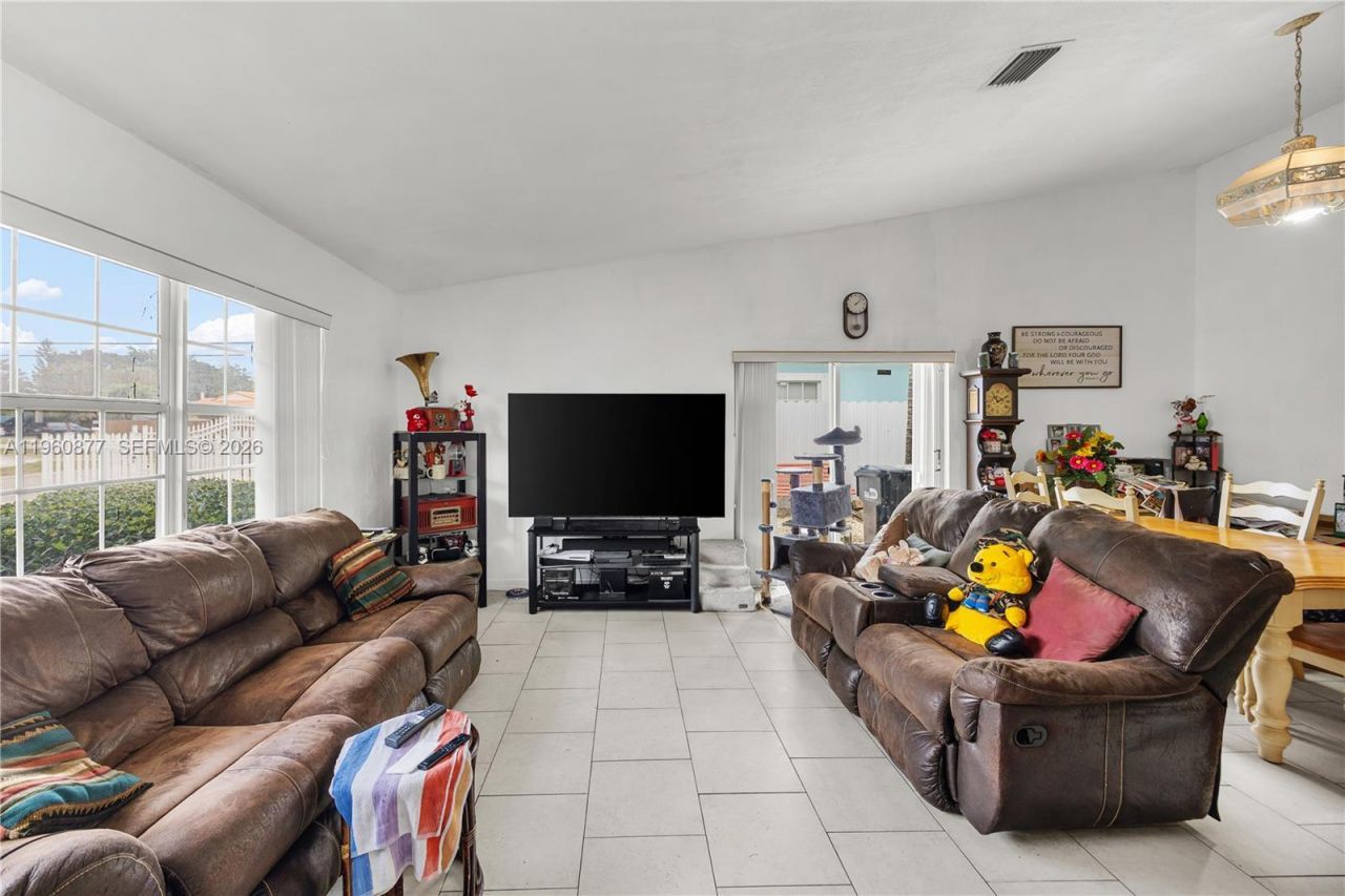 16216 SW 304th Ter, Homestead, FL 33033 Photo