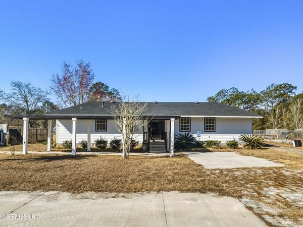 35 CINNAMON Street, Middleburg, FL 32068