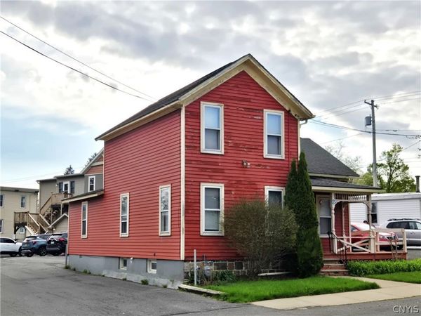 2 Mechanic Street, Baldwinsville, NY 13027