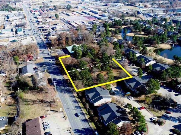 3600 E Kiehl Avenue, Sherwood, AR 72120