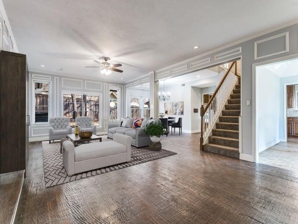 2400 Summit View Drive, Bedford, TX 76021