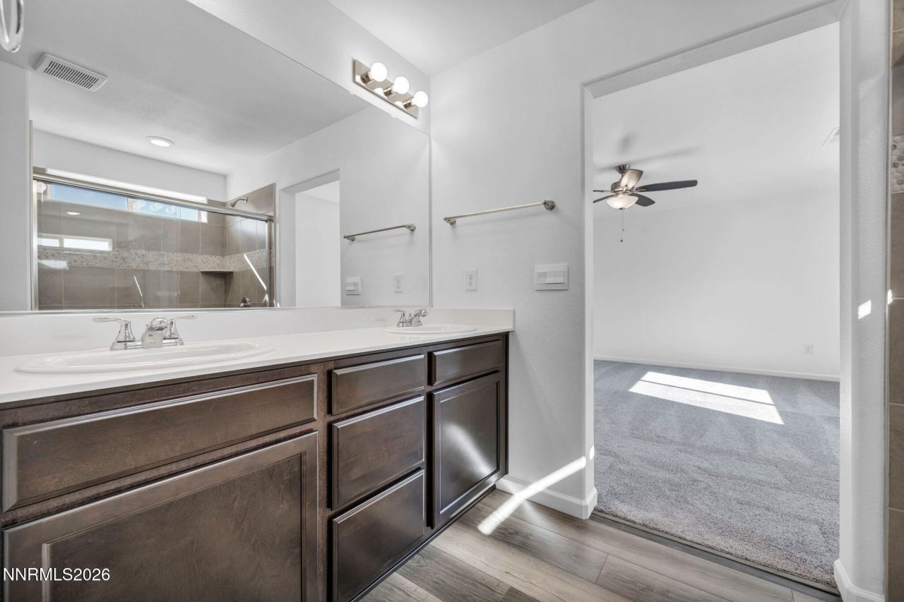 645 E Patrician Drive, Reno, NV 89506 Photo