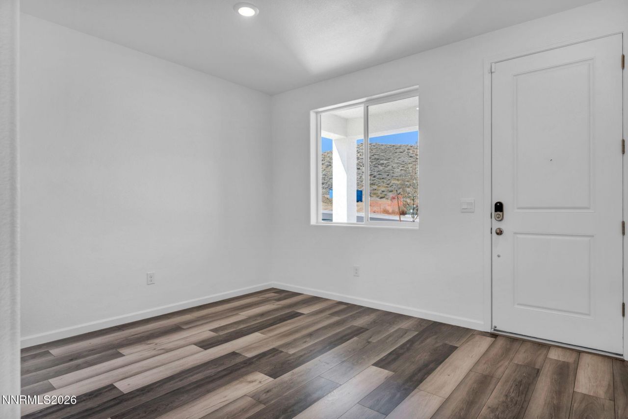 645 E Patrician Drive, Reno, NV 89506 Photo