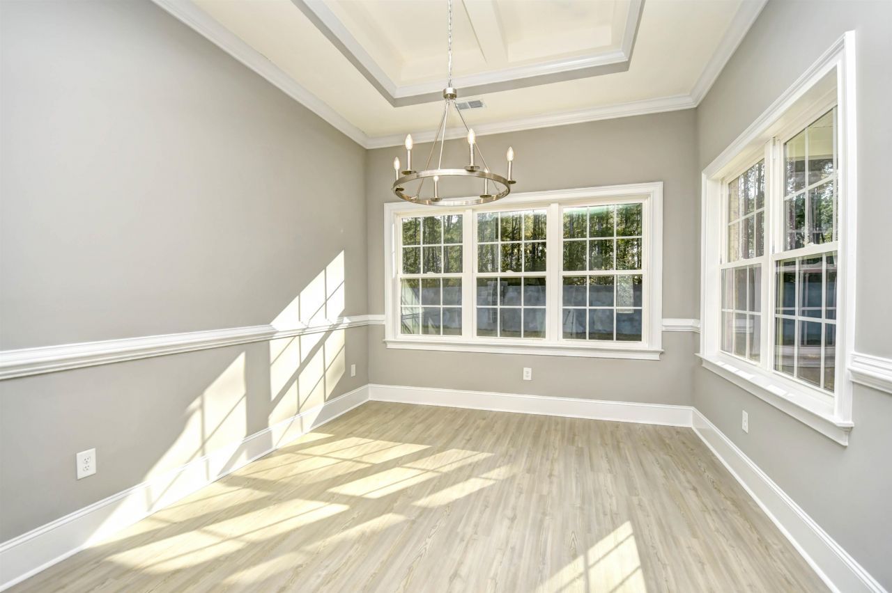 277 Waterfall Circle Photo 12