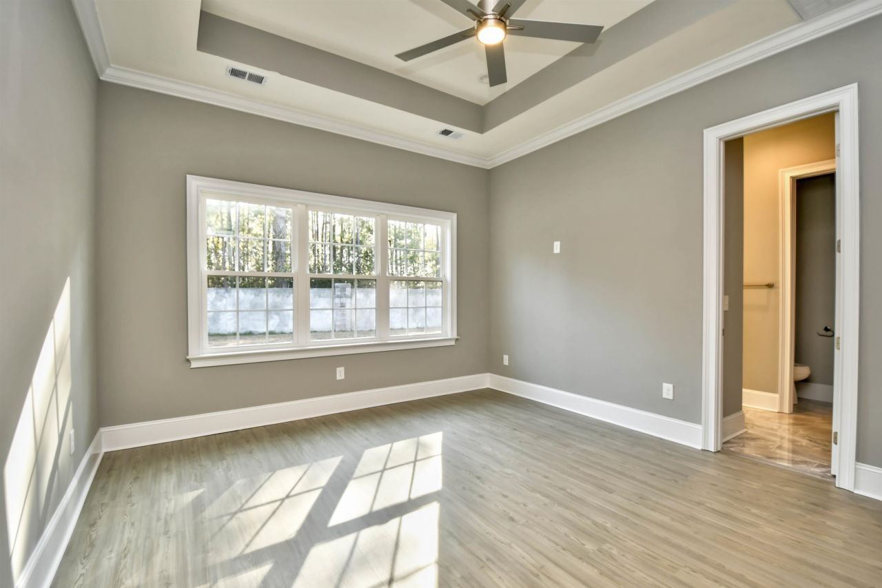 277 Waterfall Circle Photo 15