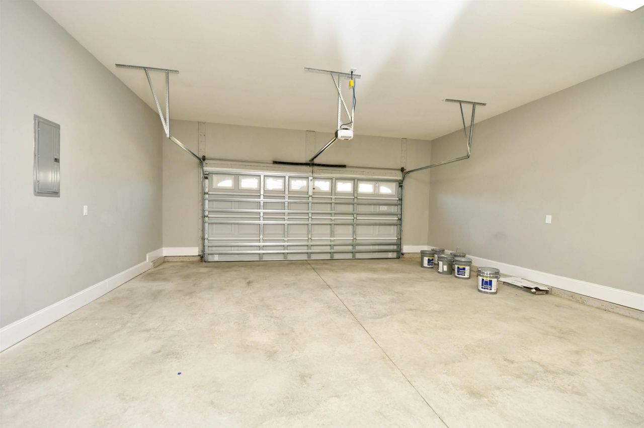 277 Waterfall Circle Photo 27