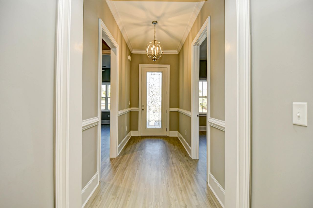 277 Waterfall Circle Photo 4