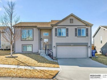 7766 N 149 Street, Bennington, NE 68007