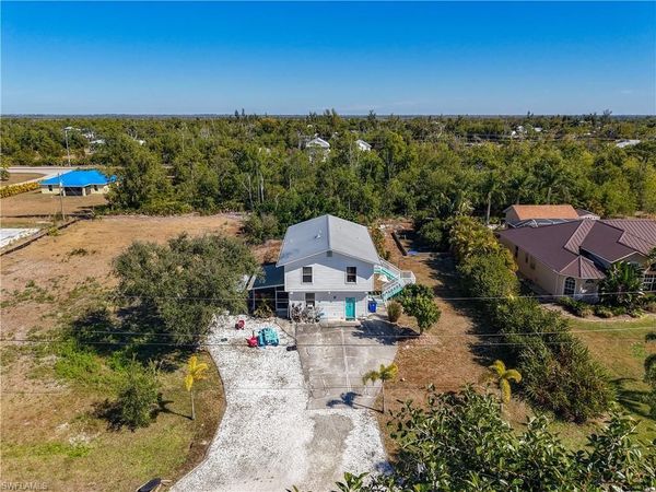 8628 Yukon CT, ST. JAMES CITY, FL 33956