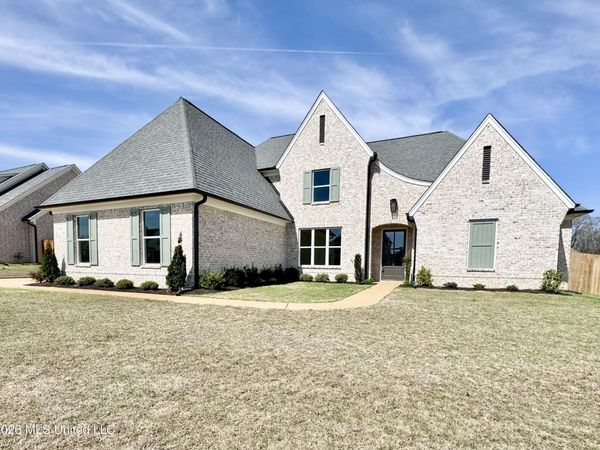 4276 Brooke Drive, Nesbit, MS 38651