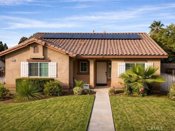 22476 De Berry Street, Grand Terrace, CA 92313