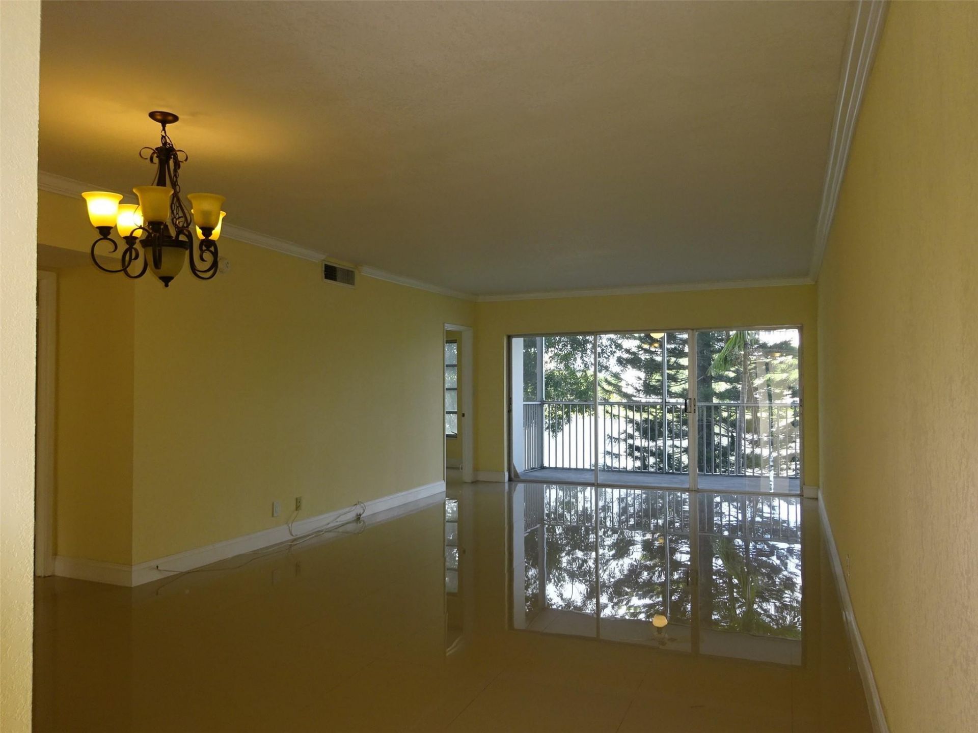 2801 N Palm Aire Drive, Unit 308, Pompano Beach, FL 33069 Photo