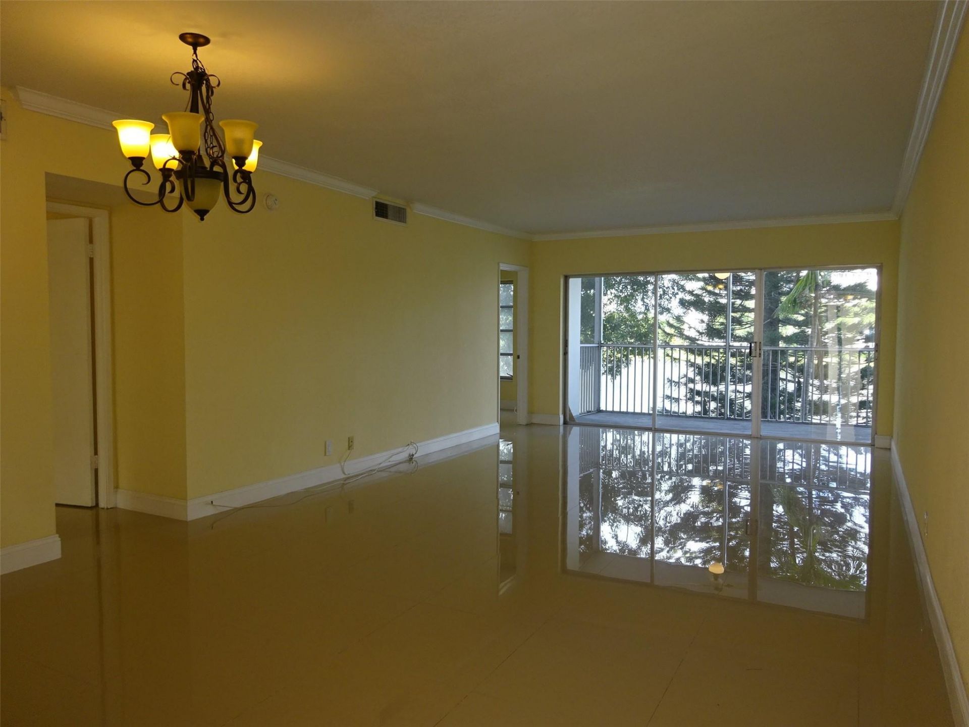 2801 N Palm Aire Drive, Unit 308, Pompano Beach, FL 33069 Photo