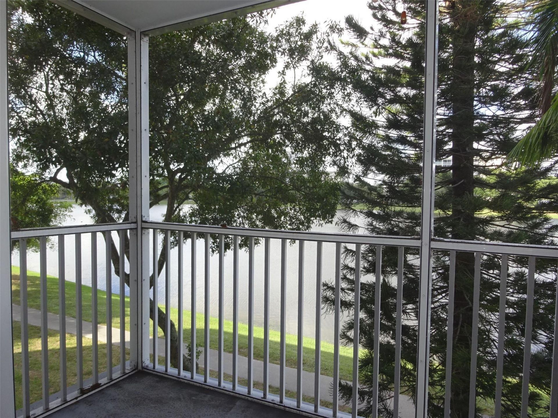 2801 N Palm Aire Drive, Unit 308, Pompano Beach, FL 33069 Photo