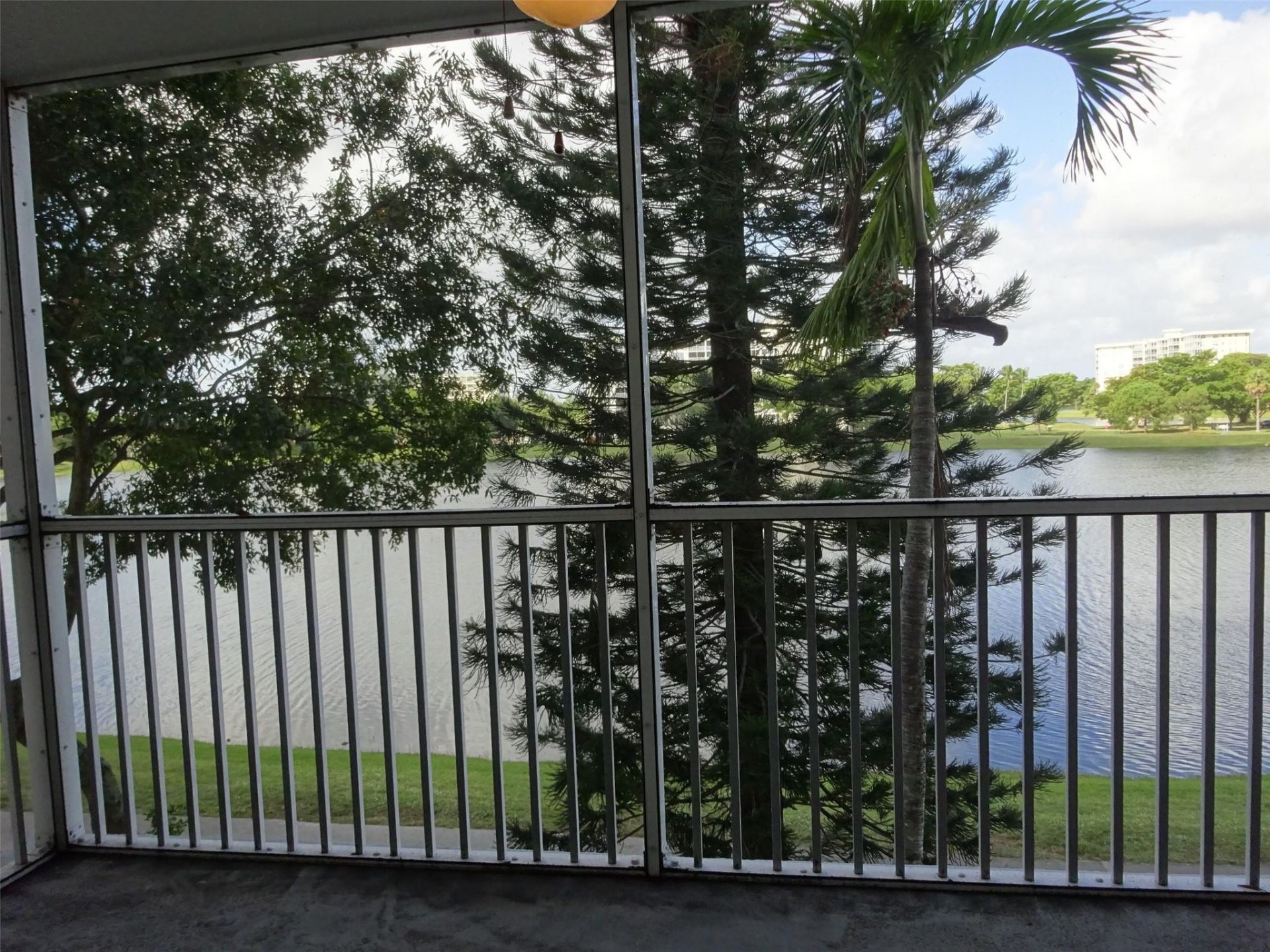 2801 N Palm Aire Drive, Unit 308, Pompano Beach, FL 33069 Photo