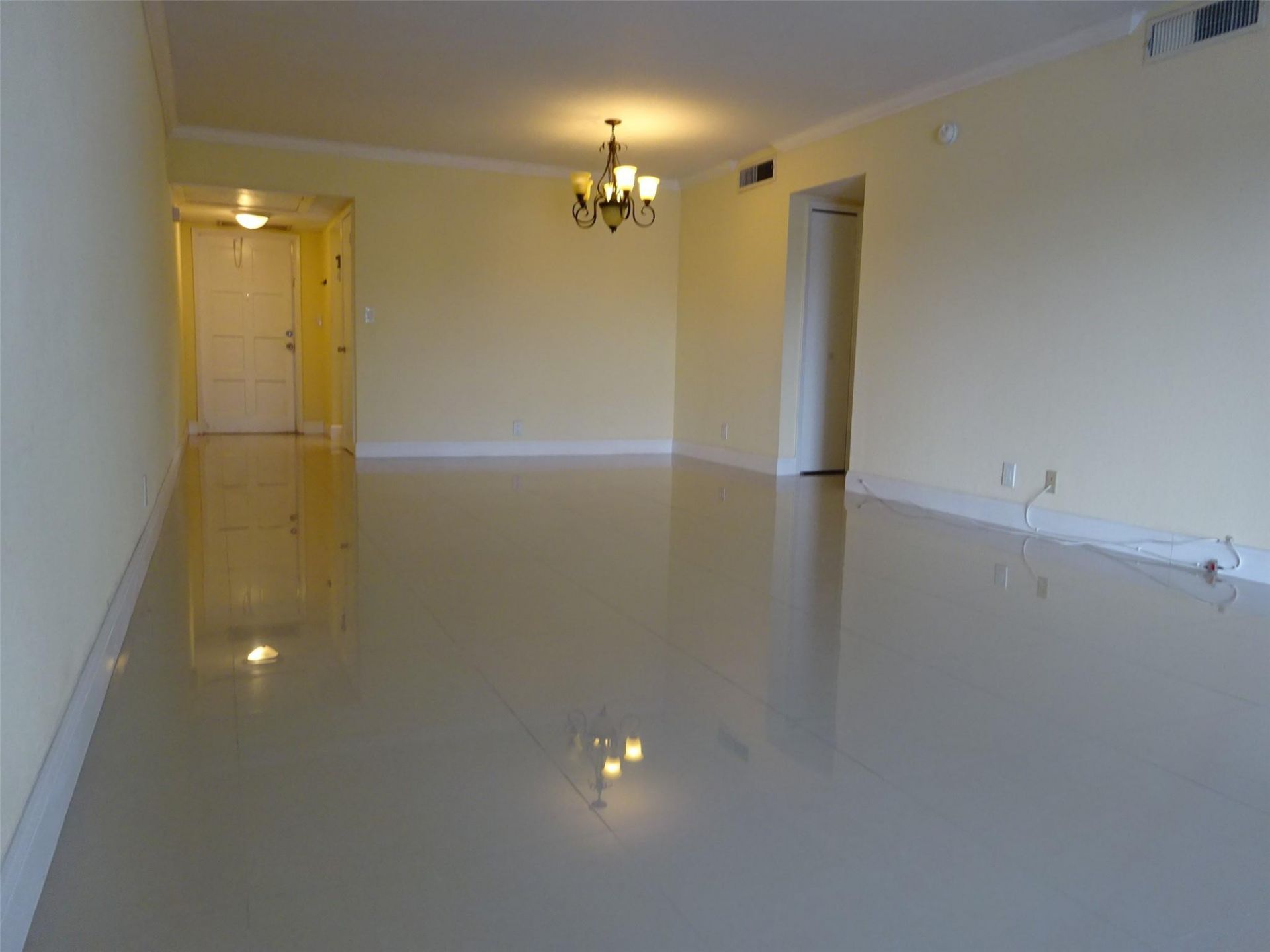 2801 N Palm Aire Drive, Unit 308, Pompano Beach, FL 33069 Photo