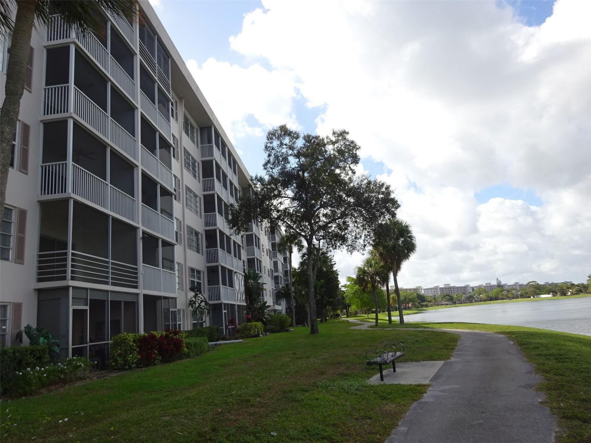 2801 N Palm Aire Drive, Unit 308, Pompano Beach, FL 33069 Photo